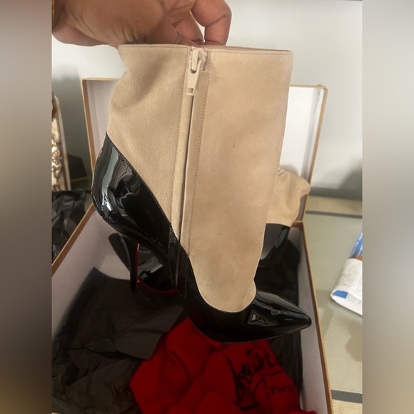 Christian Louboutin
Suede Colorblock Pattern Boots - Picture 7 of 13